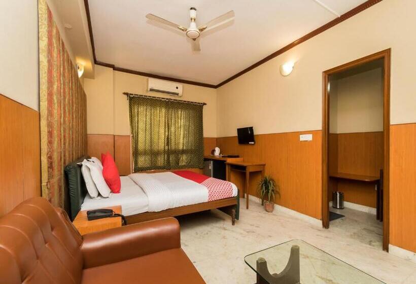 سوییت اجرایی, Malik Guest House