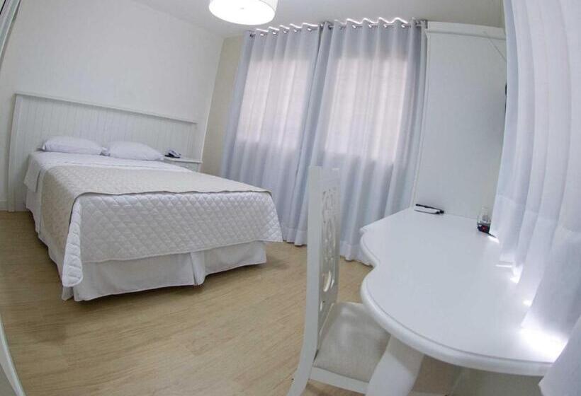 スタンダードルーム, Oma Zita