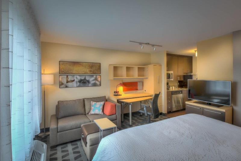 스탠다드 스튜디오 킹침대, Towneplace Suites By Marriott Goldsboro