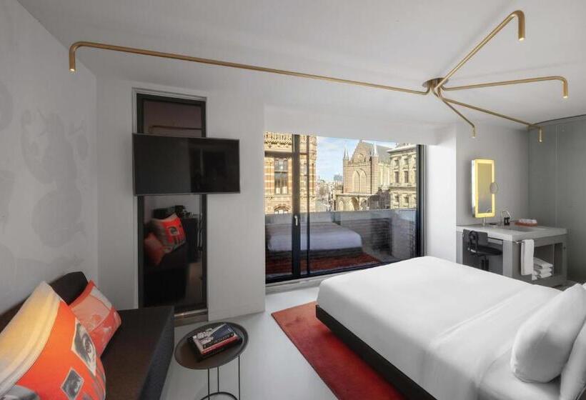 غرفة قياسية سرير كينج, W Amsterdam