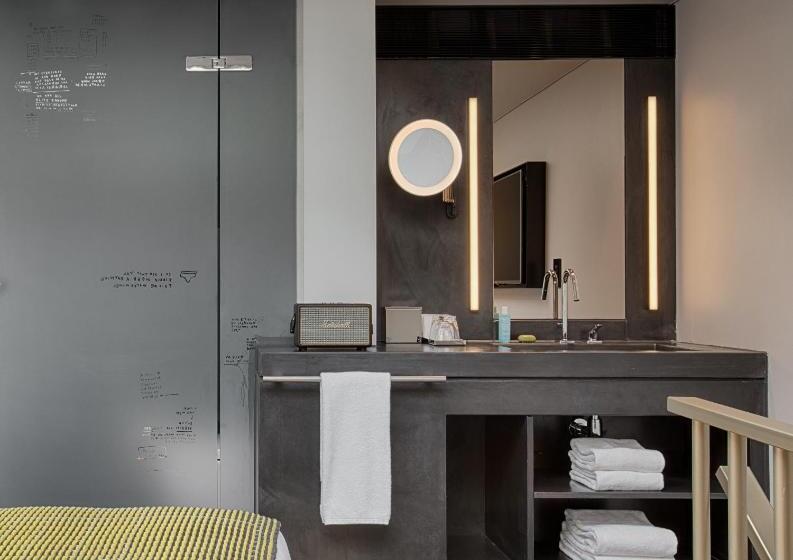 غرفة قياسية, W Amsterdam