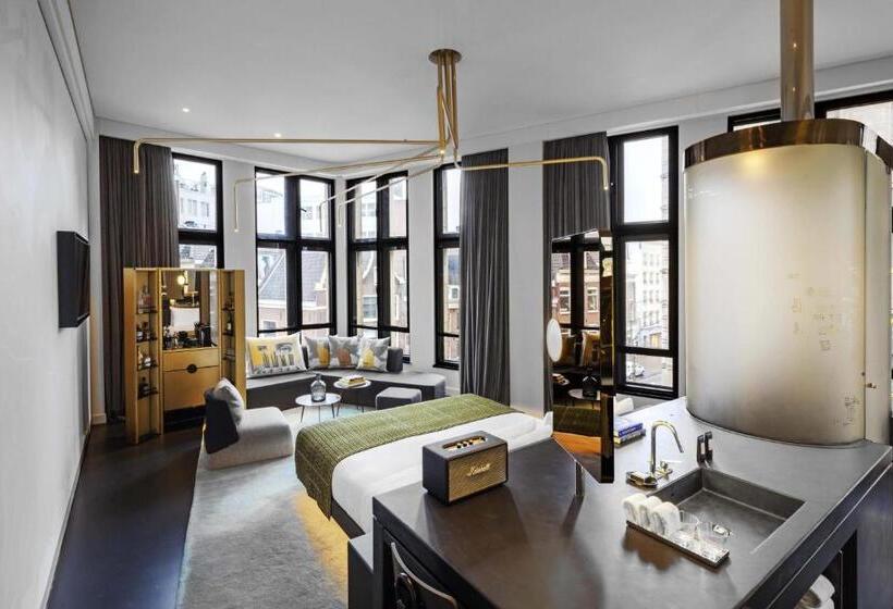 Standard Studio King Bed, W Amsterdam