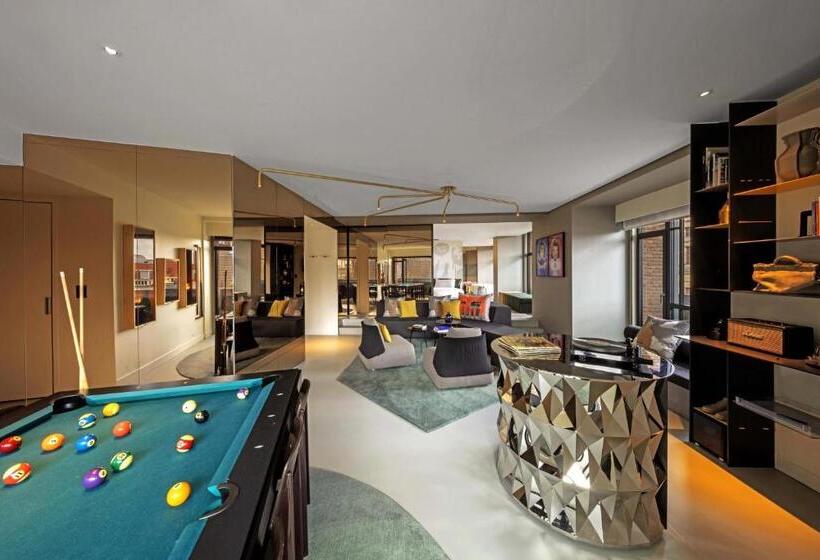 إستوديو قياسى ذو إطلالة, W Amsterdam