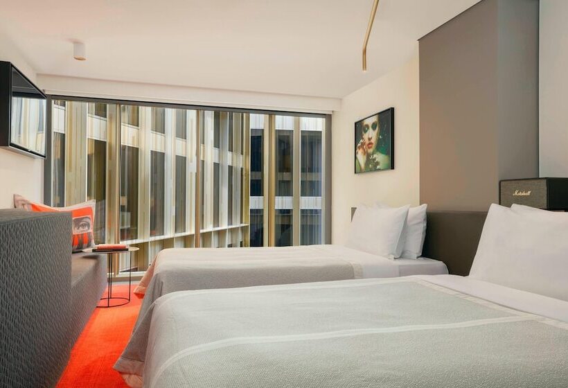 Şehir Manzaralı Standart Oda, W Amsterdam
