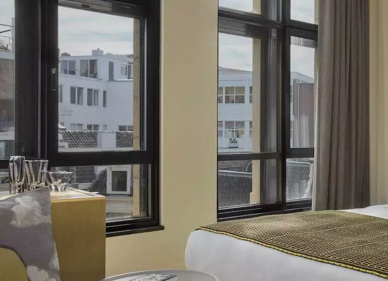 Standard Room City View, W Amsterdam