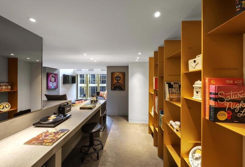 جناح ذو إطلالة, W Amsterdam