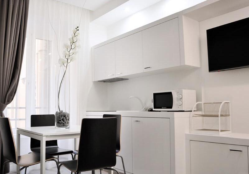 Standart Stüdyo, W Amsterdam