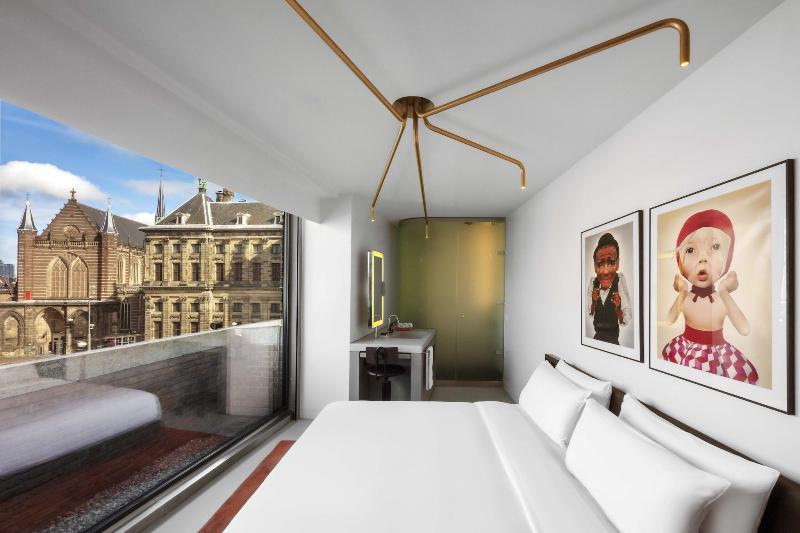 غرفة قياسية سرير كينج, W Amsterdam