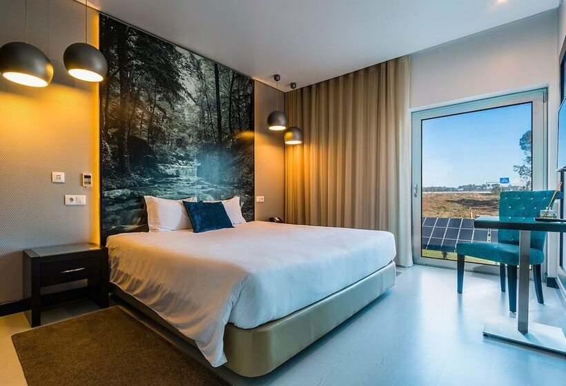 جناح ديلوكس, Lisotel   Hotel & Spa