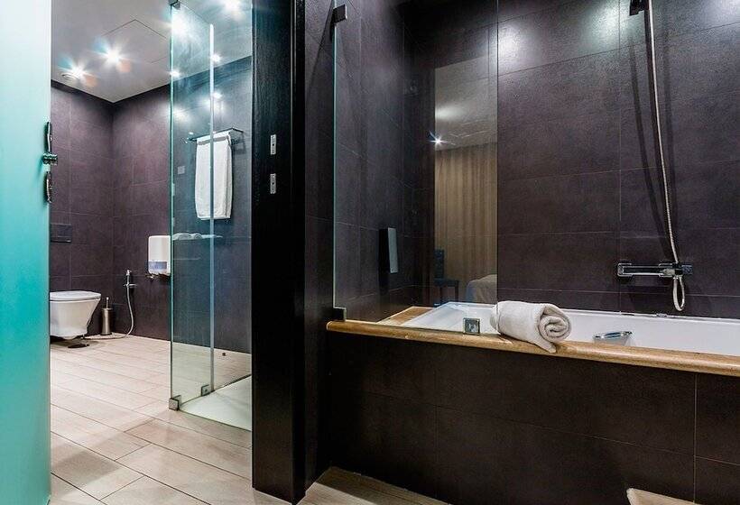 جناح ديلوكس, Lisotel   Hotel & Spa