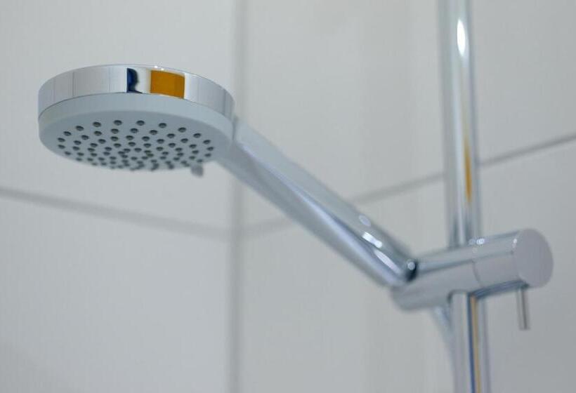 기본룸, Mcdreams Hotel Mönchengladbach