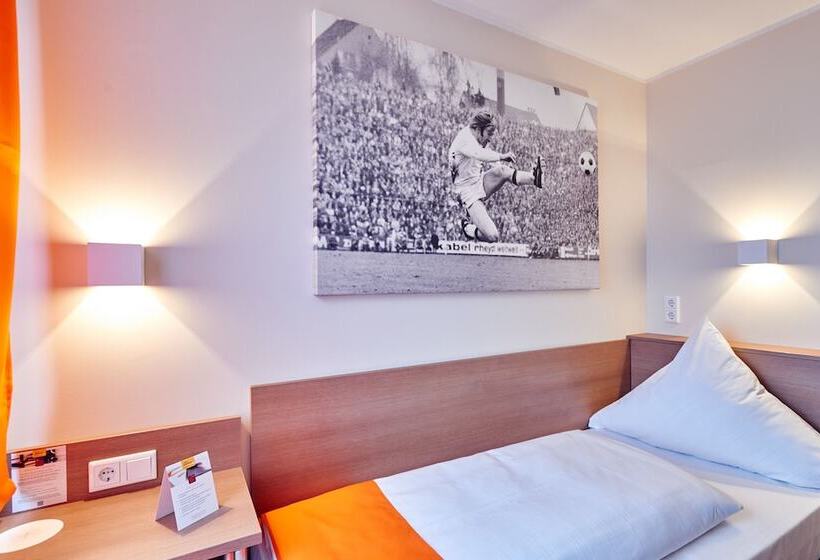싱글 기본룸, Mcdreams Hotel Mönchengladbach