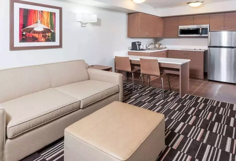 スイート, Microtel Inn & Suites By Wyndham Fort Saint John