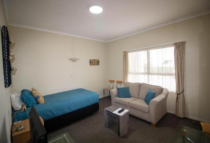 דירת חדר, Tuscany On Thames