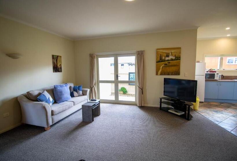 דירת שני חדרים, Tuscany On Thames