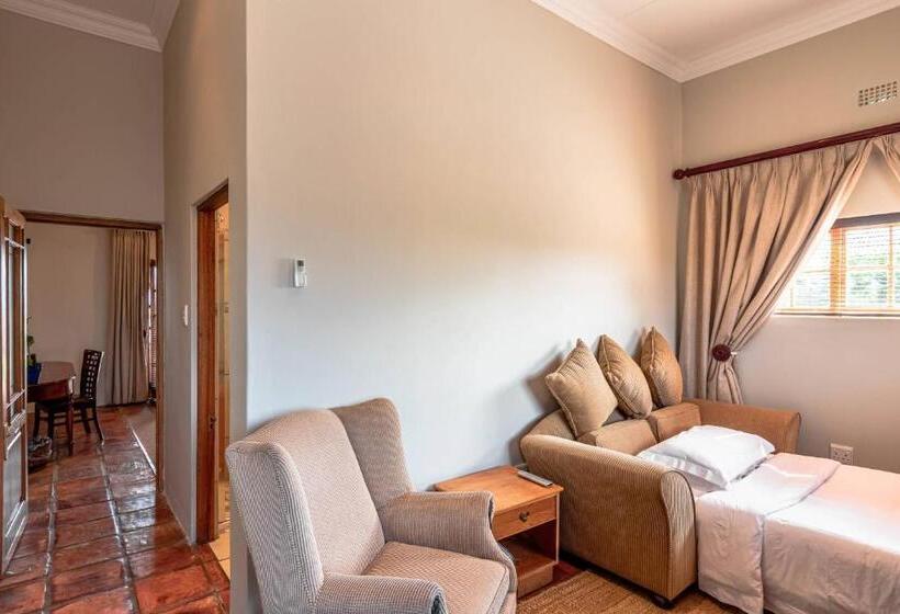 اتاق خانوادگی, Mooiplaas Guest House