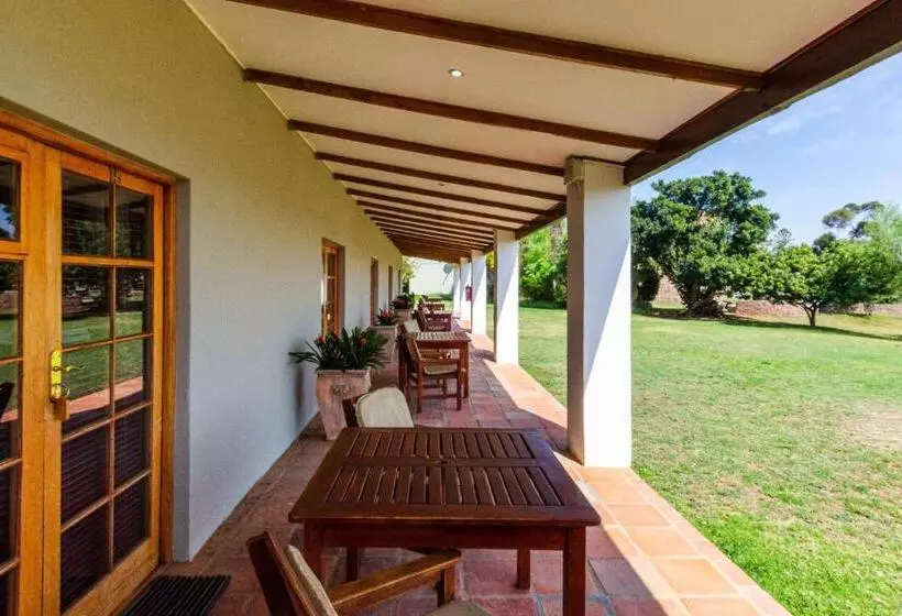 スイート, Mooiplaas Guest House