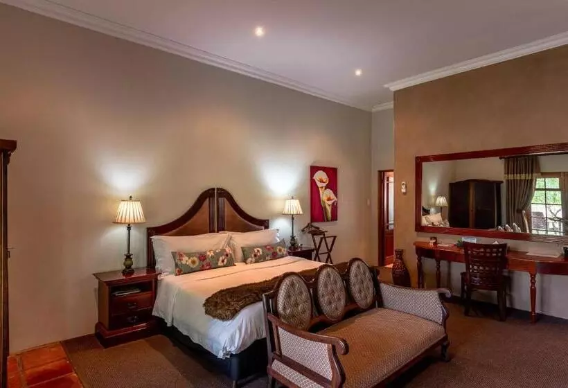 スイート, Mooiplaas Guest House