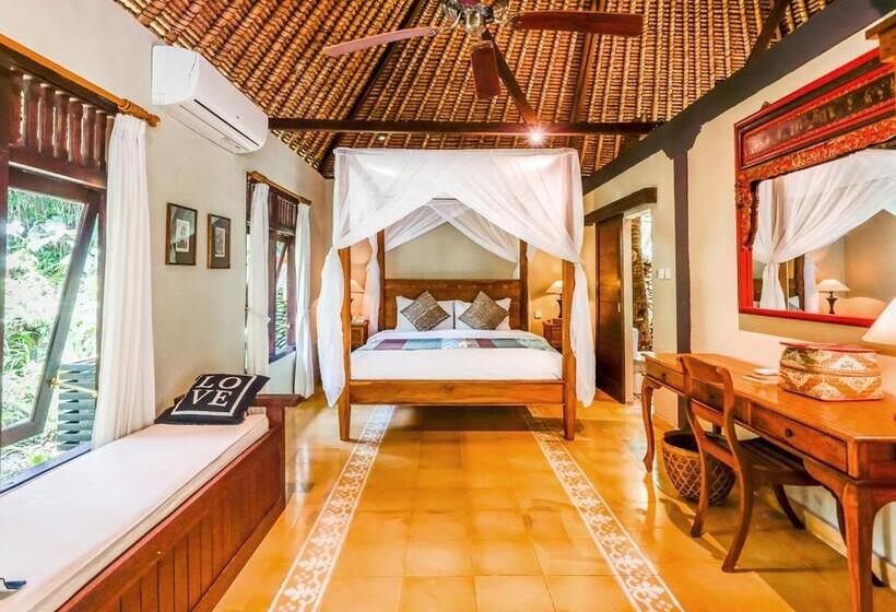 스위트, Villa Beji Indah