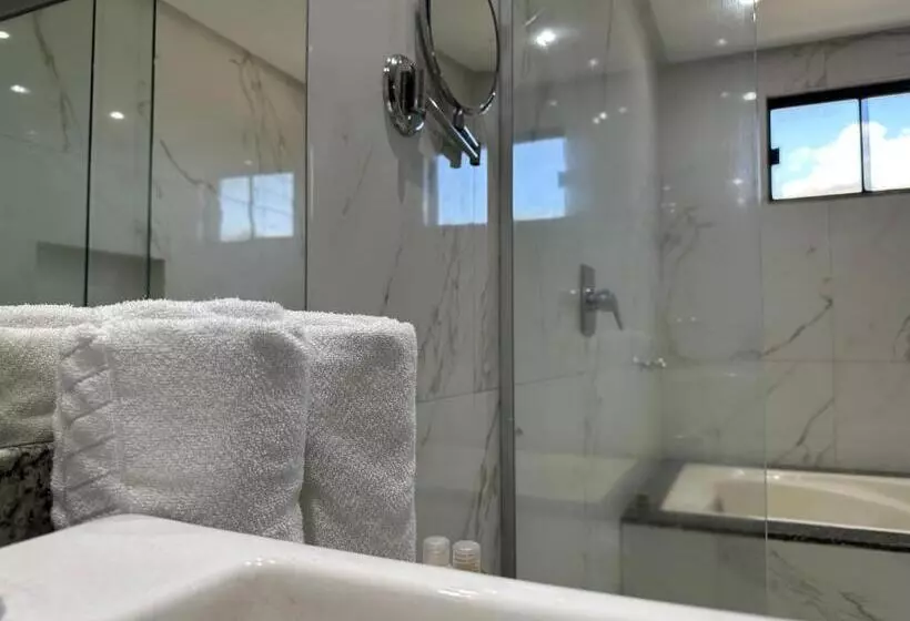 Sviitti, Atrium Confort Hotels