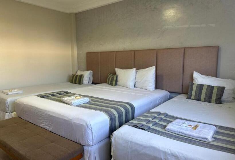 스탠다드 트리플 룸, Atrium Confort Hotels