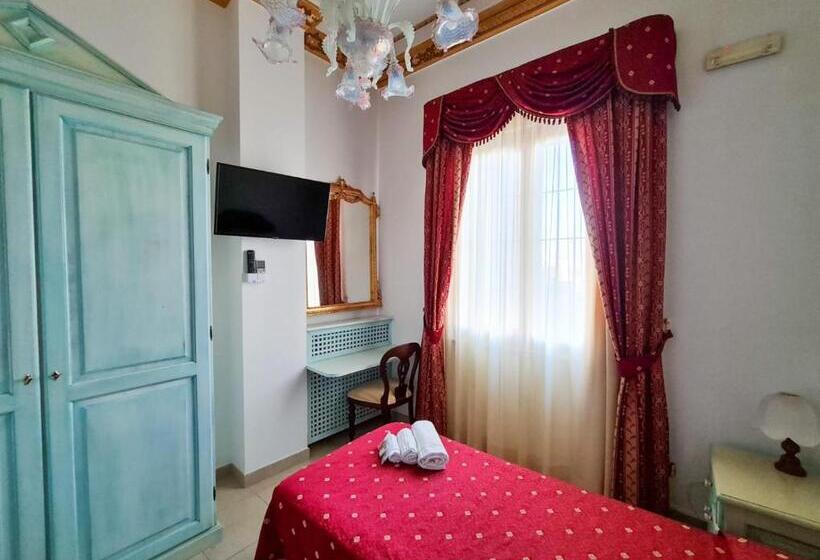 غرفة قياسية فردية, Euro Hotel Iglesias