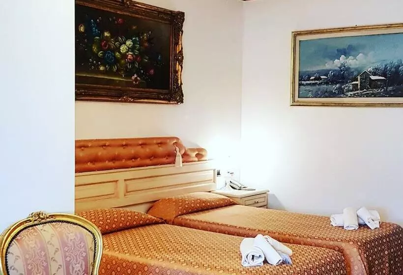 スタンダードルーム, Euro Hotel Iglesias