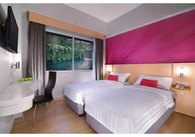 プールビュースタンダードルーム, Favehotel Jababeka Cikarang