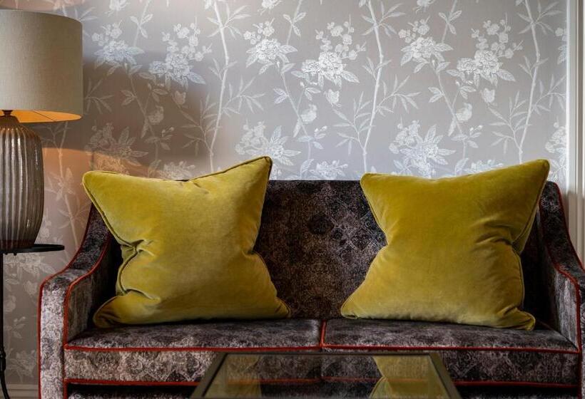 اتاق لوکس, Carbis Bay And Spa