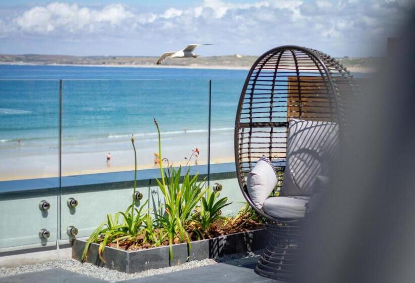 Вилла 1 Спальня Вид на Море, Carbis Bay And Spa