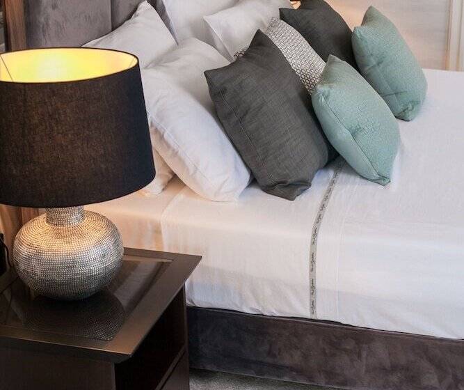 2 Bedrooms Suite Sea View, Casa Del Mare  Amfora