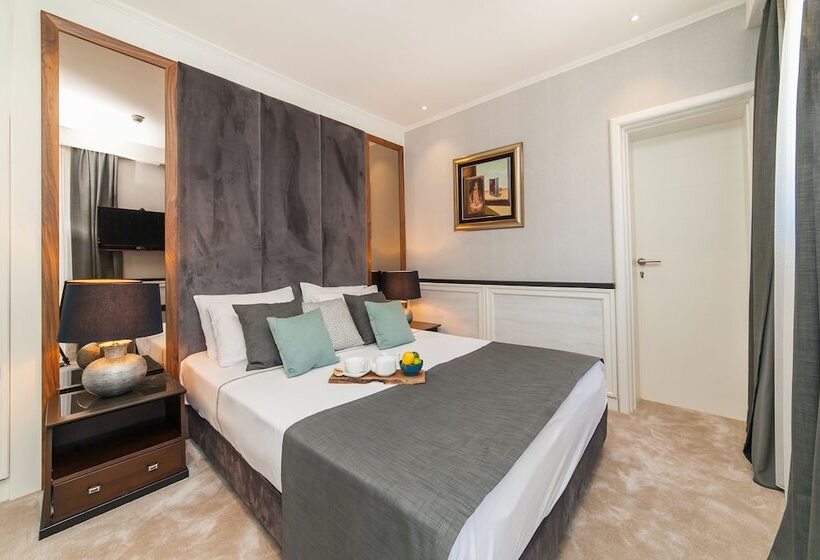 2 Bedrooms Suite Sea View, Casa Del Mare  Amfora