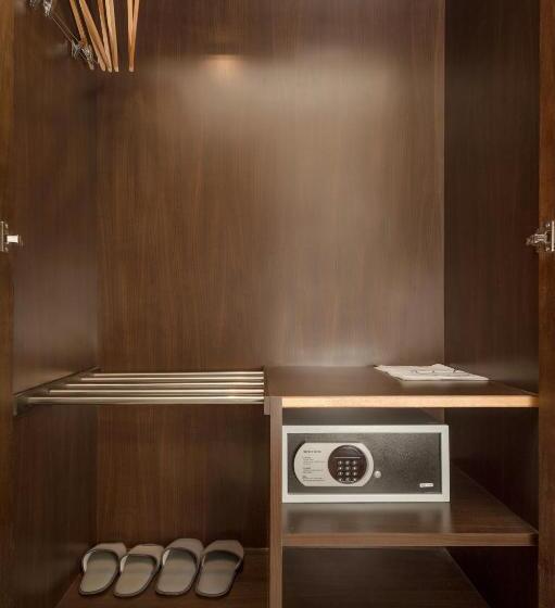 اتاق لوکس با تخت بزرگ, Chayadol Resort Sha Extra Plus