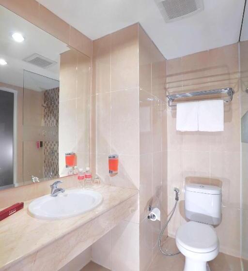 Номер Superior, Favehotel Jababeka Cikarang