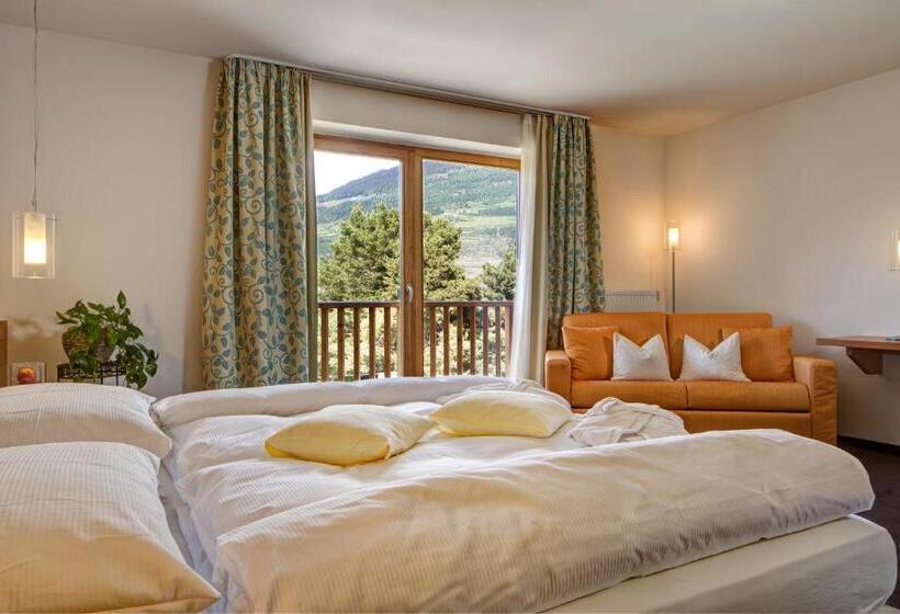 컴포트 룸, Garden Park