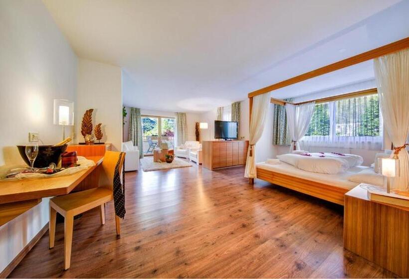 주니어 스위트 발코니, Garden Park