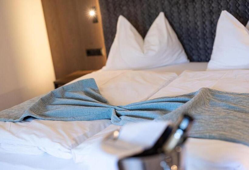 풀장 전망 디럭스 룸, Garden Park