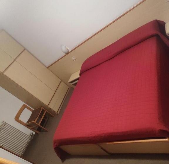 标准间带山景, Garnì Bonsai