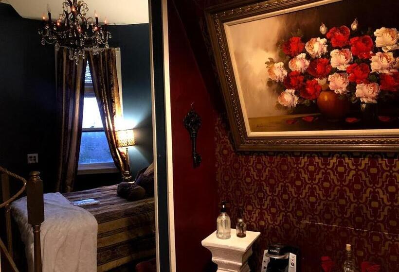 デラックスルーム, Henderson Castle Inn