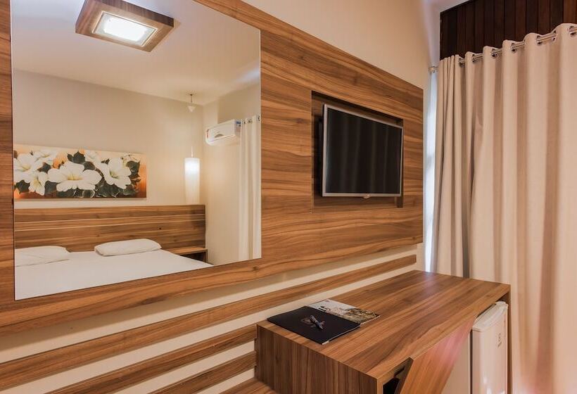 غرفة سوبيريور, Internacional Gravatal