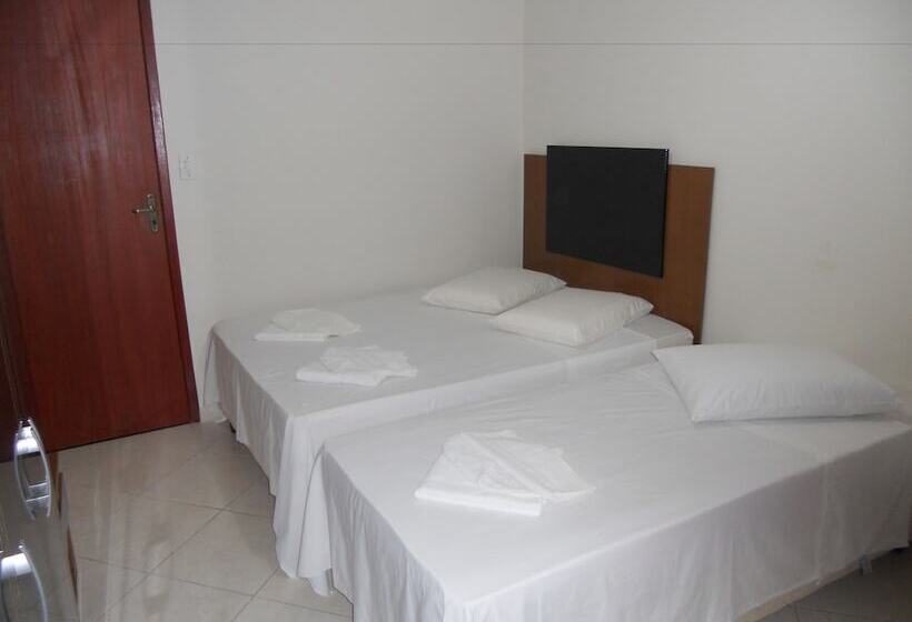 三人经典房间, Porto Real