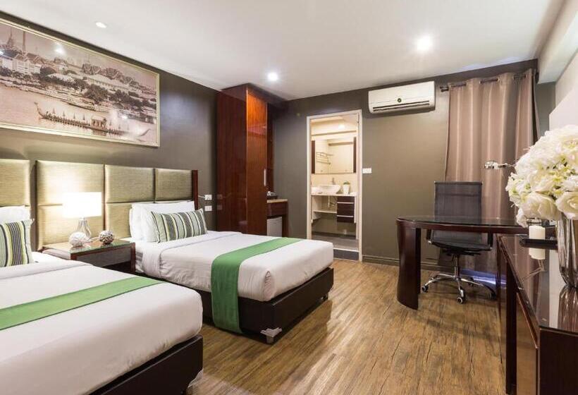 Habitación Superior, Ratchada Point