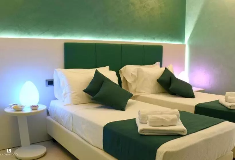 اتاق کلاسیک یک تخته, Riviera Azzurra