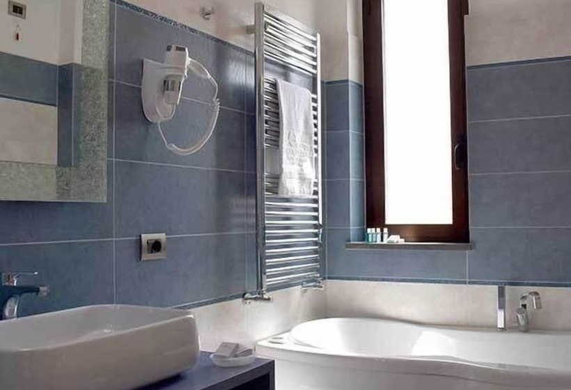 סוויטה אקזקיוטיב, Riviera Azzurra