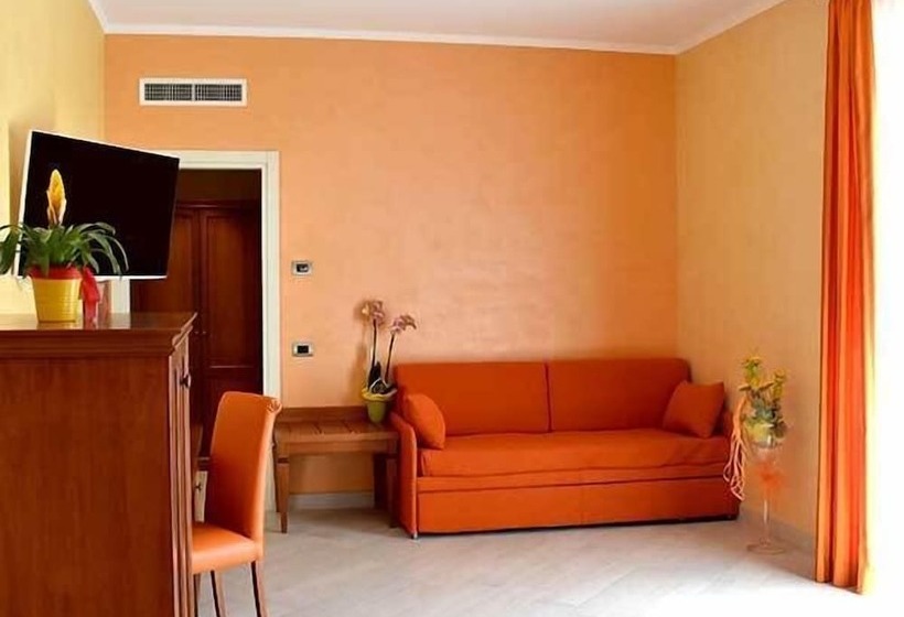 סוויטה אקזקיוטיב, Riviera Azzurra