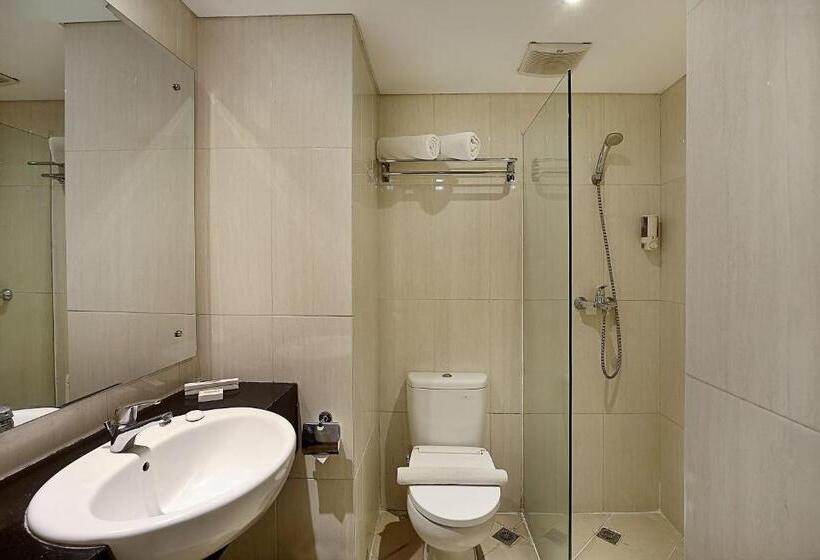 Номер Deluxe Вид на Бассейн, Rofa Kuta Hotel   Chse Certified