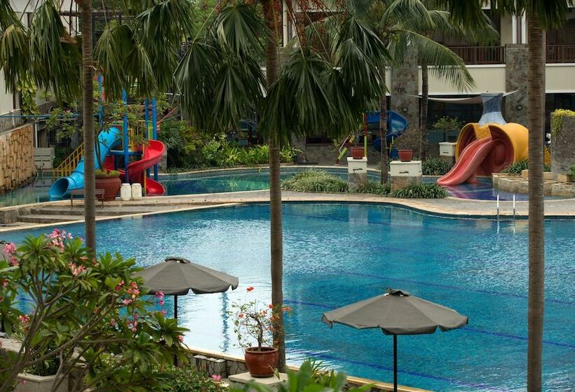 Люкс Премиум, Santika Premiere Kota Harapan Indah