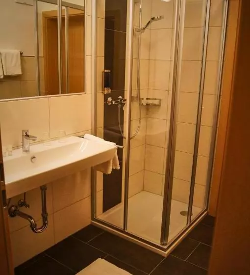 Standard Room, Restaurant Schwaiger