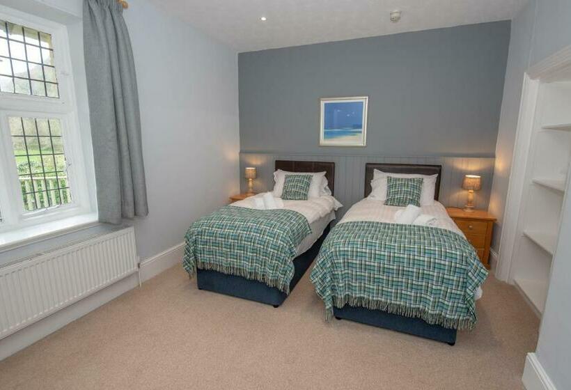 غرفة قياسية, The Hunters Inn