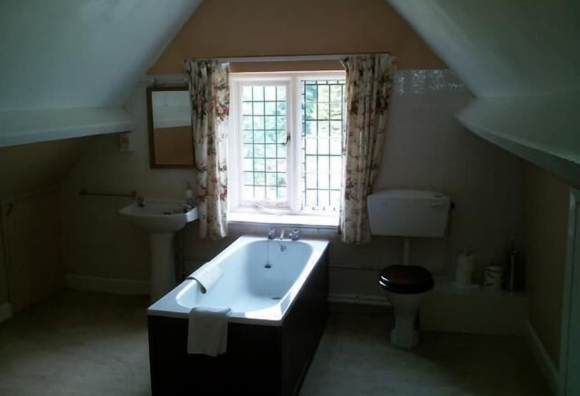 スタンダードルーム, The Hunters Inn